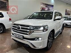 تويوتا لاندكروزر